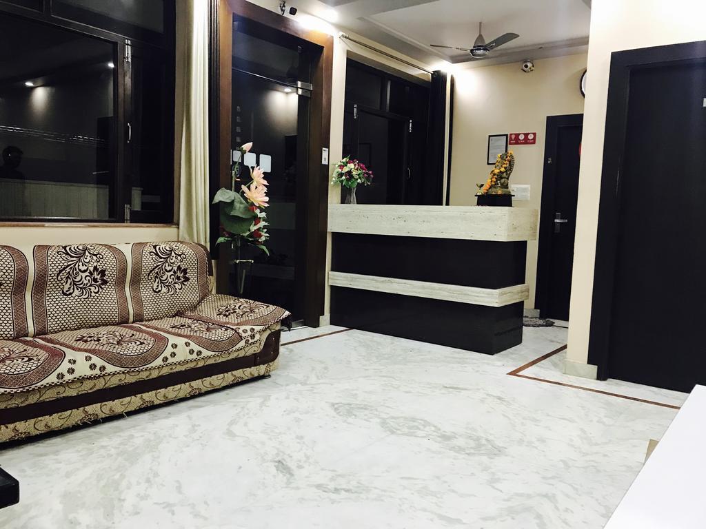 Aaradhya Residency Ξενοδοχείο Agra  Εξωτερικό φωτογραφία
