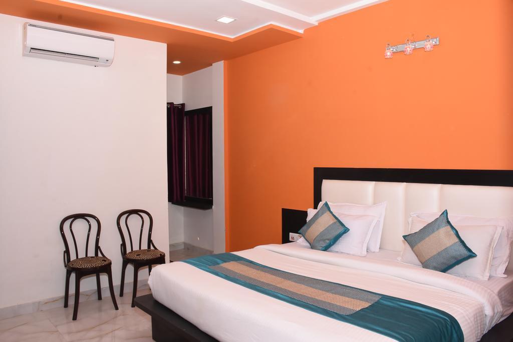 Aaradhya Residency Ξενοδοχείο Agra  Εξωτερικό φωτογραφία