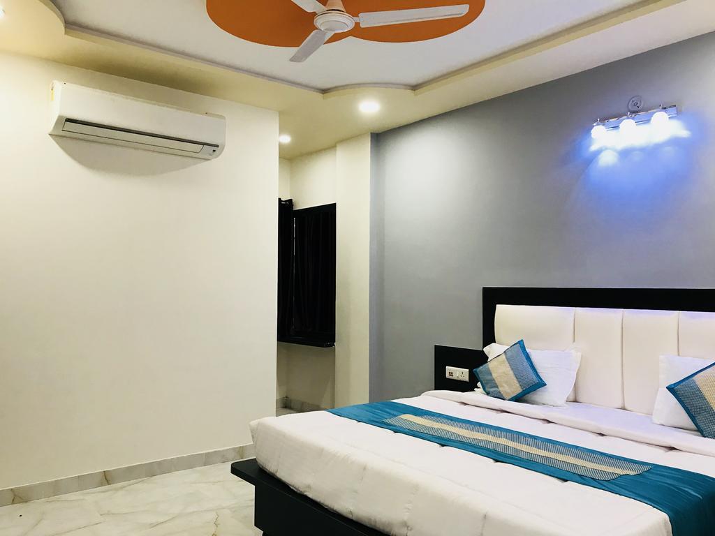 Aaradhya Residency Ξενοδοχείο Agra  Εξωτερικό φωτογραφία