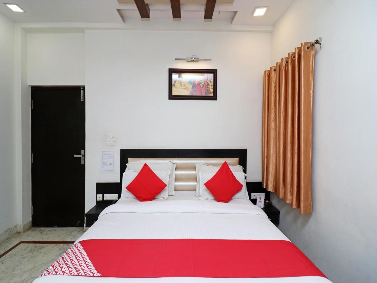 Aaradhya Residency Ξενοδοχείο Agra  Εξωτερικό φωτογραφία