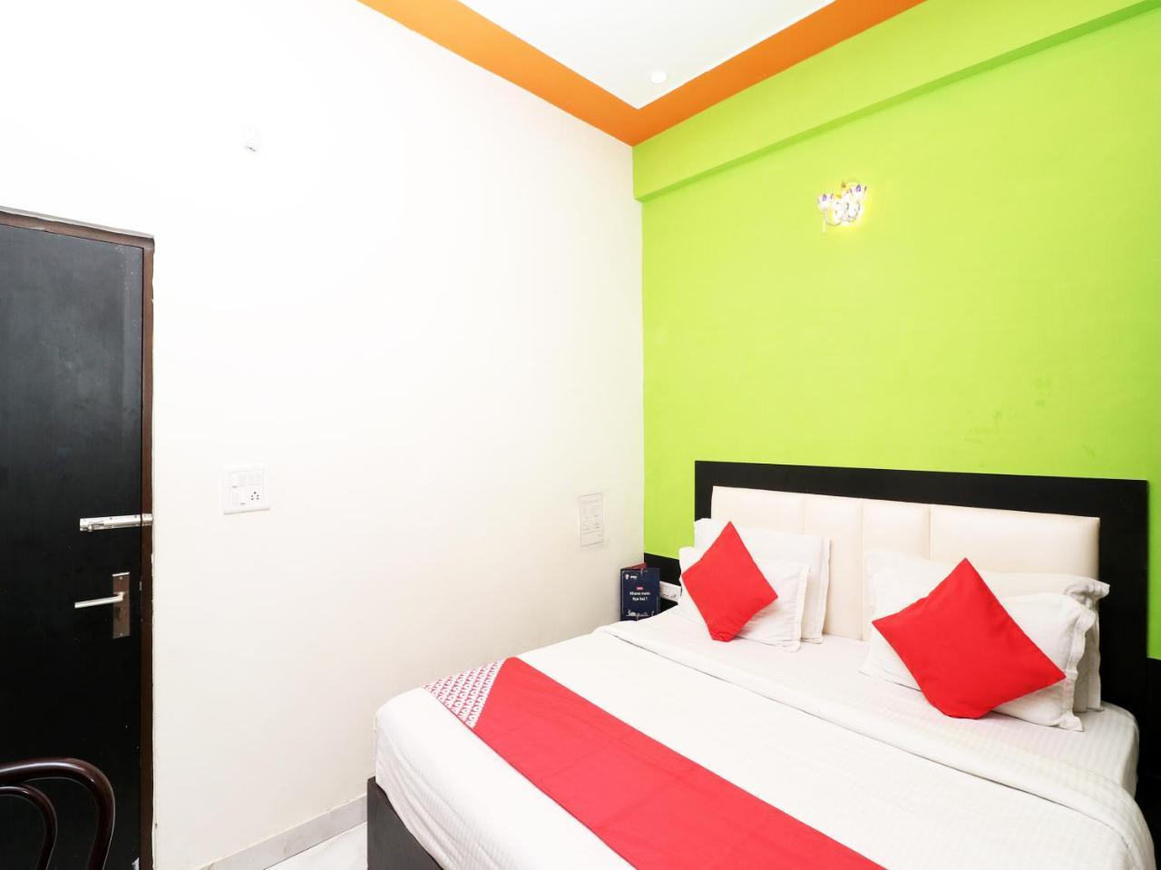 Aaradhya Residency Ξενοδοχείο Agra  Εξωτερικό φωτογραφία