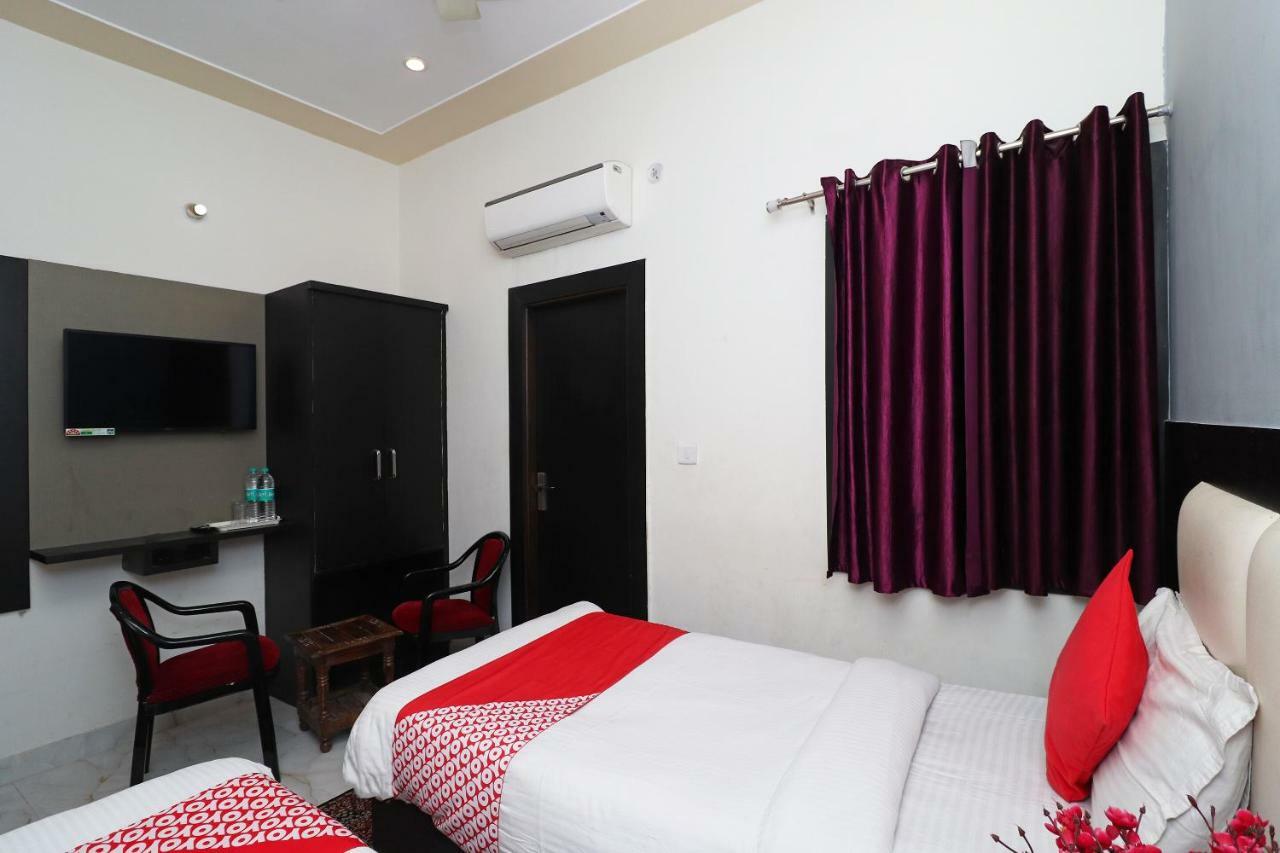 Aaradhya Residency Ξενοδοχείο Agra  Εξωτερικό φωτογραφία