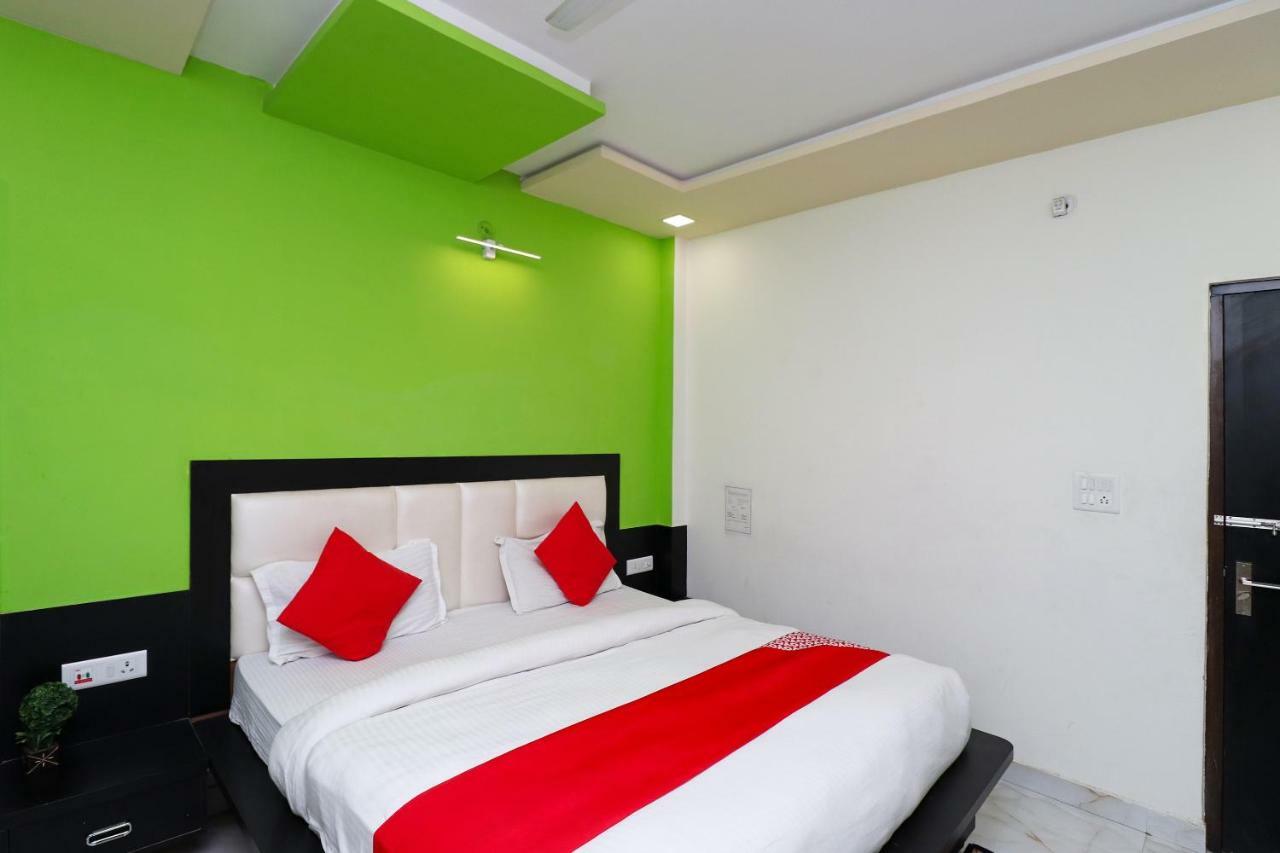 Aaradhya Residency Ξενοδοχείο Agra  Εξωτερικό φωτογραφία