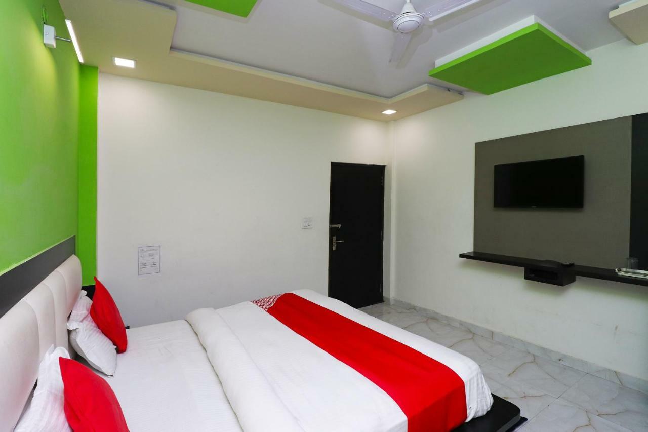 Aaradhya Residency Ξενοδοχείο Agra  Εξωτερικό φωτογραφία